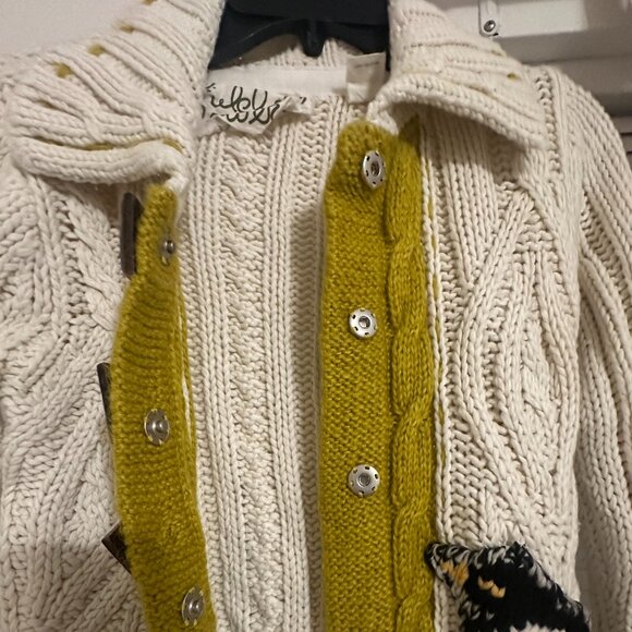 Anthropologie Field top Flower Valerie Wool - Picture 5 of 6